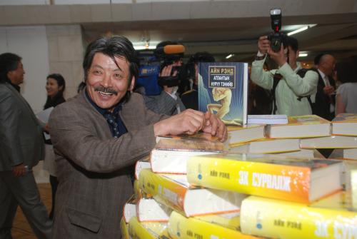 Ж.Нэргүй: Айн Рэнд уншигчдыг амьдралын философиороо татдаг…